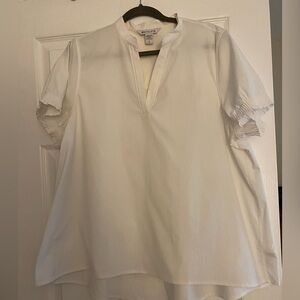 Athleta short sleeve white blouse longer in the back